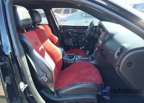 2019 Dodge Charger Scat Pack Rwd z USA, uszkodzony, nr VIN 2C3CDXGJ9KH542256